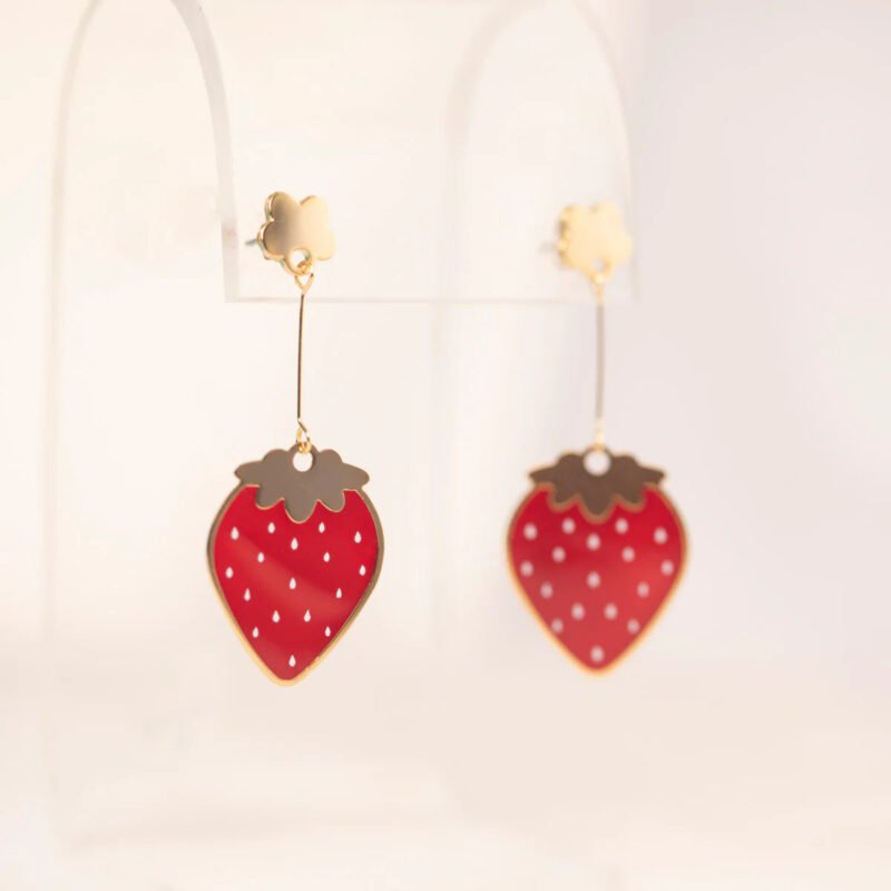 STRAWBERRY DROP EARRINGS
